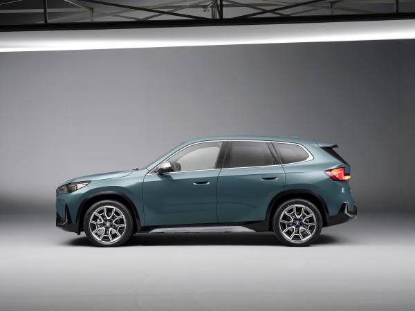 BMW iX1 (2025): The New Generation Compact Electric SUV